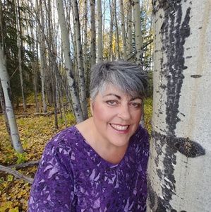 Meet your Posher, Brenda